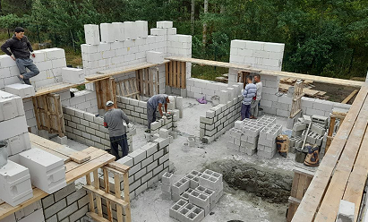 Возведение коробки дома